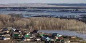 فيضانات الربيع بروسيا.. ارتفاع عدد المنازل المغمورة بالمياه إلى 1700 منزل اليوم - مصر النهاردة