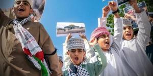 مظاهرات شعبية في محيط سفارة إسرائيل بالأردن تدعم غزة وتطالب بمحاكمتها - مصر النهاردة
