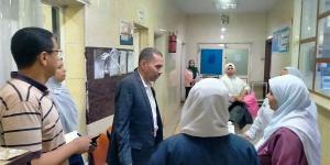 وكيل صحة سوهاج يتابع سير العمل بمستشفى جرجا العام و طما المركزي - مصر النهاردة
