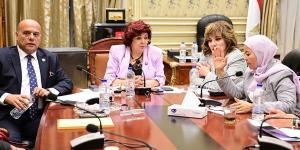 توصيات برلمانية للقضاء على سماسرة الحج والعمرة - مصر النهاردة