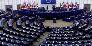 البرلمان الأوروبي يتبنى أول قانون لمكافحة العنف ضد المرأة - مصر النهاردة