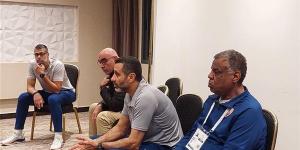 هشام نصر يجتمع مع لاعبي يد الزمالك قبل مواجهة سكيكدة الجزائري ببطولة أفريقيا - مصر النهاردة