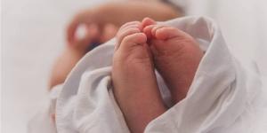 فحوصات مهمة للطفل حديث الولادة حفاظا على صحته - مصر النهاردة