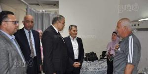 رئيس جامعة كفر الشيخ يطمئن على المرضى الفلسطينيين من مصابي قطاع غزة - مصر النهاردة