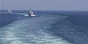 جماعة الحوثي تعلن استهداف سفينة إسرائيلية ومدمرتين أمريكيتين - مصر النهاردة