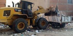 رفع 9 أطنان مخلفات ضمن حملات النظافة بقرى قنا - مصر النهاردة