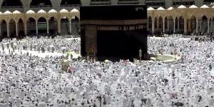 صلاة الجمعة من المسجد الحرام في مكة (بث مباشر) - مصر النهاردة