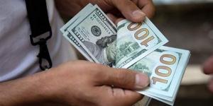 سعر الدولار اليوم السبت في السوق الموازية والبنوك وماكينات الصرف الألي - مصر النهاردة