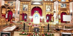 استعدادًا لعيد القيامة.. كنائس جنوب سيناء تتزين بالورود - مصر النهاردة