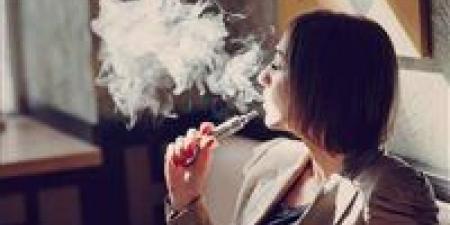 التدخين الإلكتروني يؤثر على الصحة الإنجابية لدى النساء | دراسة - مصر النهاردة