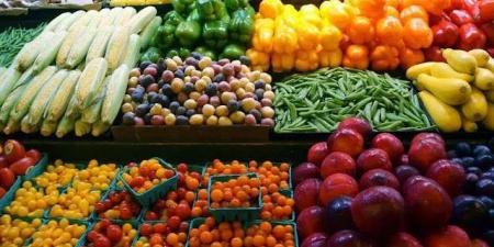 البصل بـ9 جنيهات والطماطم بـ5.. أسعار الخضروات في سوق العـبور - مصر النهاردة