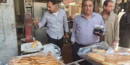 حملات مكبرة على أفران الخبز البلدي والسياحي بالجيزة (صور) - مصر النهاردة