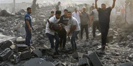 طيران الاحتلال الإسرائيلي يقصف منزلًا وسط غزة ويسقط عددًا من الشهداء - مصر النهاردة