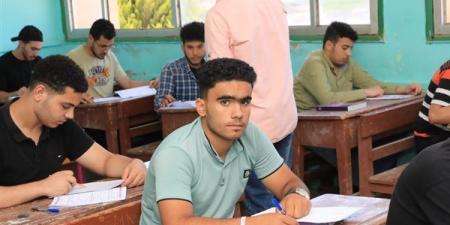 استخدام العصا الإلكترونية في لجان امتحانات الثانوية العامة 2024. - مصر النهاردة