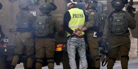 في اليوم العالمي لحرية الصحافة، الاحتلال الإسرائيلي يعتقل 53 صحفيًا - مصر النهاردة