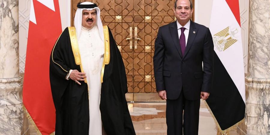 12 صورة ترصد زيارة ملك البحرين للقاهرة ولقاء الرئيس السيسي - مصر النهاردة