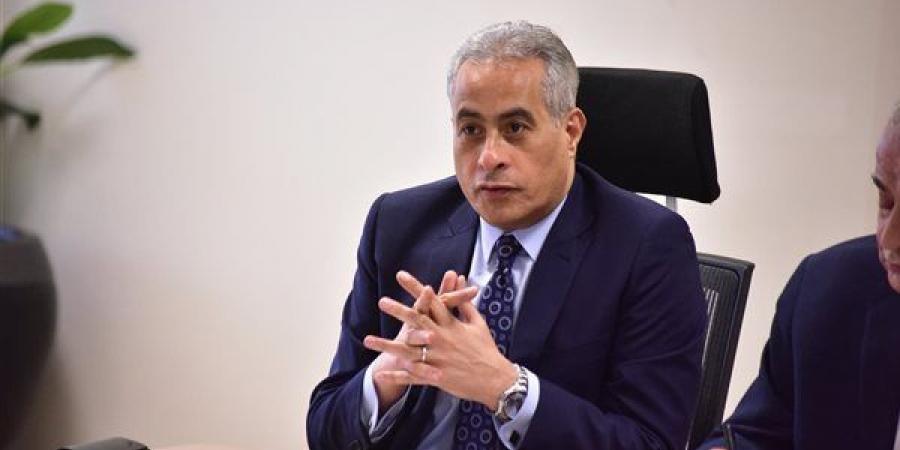 وزير العمل يؤكد تضافر الجهود لتنفيذ برامج ربط التدريب المهني باحتياجات الأسواق - مصر النهاردة