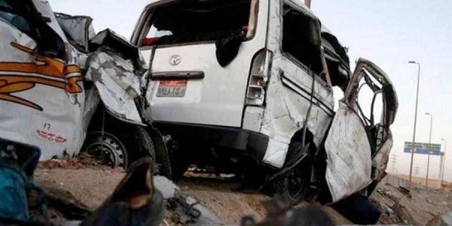 إصابة 14 شخصًا في حادث تصادم بأسوان - مصر النهاردة