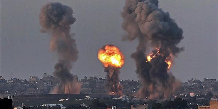 عاجل.. إسرائيل تشن غارتين على شمال قطاع غزة اليوم - مصر النهاردة