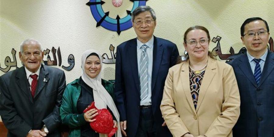 بحث فرص التعاون بين أكاديمية البحث العلمي والمؤسسات الصينية - مصر النهاردة