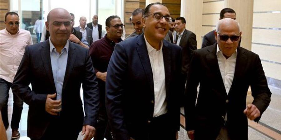 رئيس الوزراء يبدأ جولة موسعة بمحافظتي بورسعيد ودمياط لتفقد عدد من المشروعات - مصر النهاردة