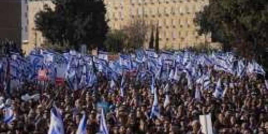 مظاهرات في إسرائيل ضد نتنياهو وتطالب بإنهاء الحرب نهائيًا  | صور - مصر النهاردة