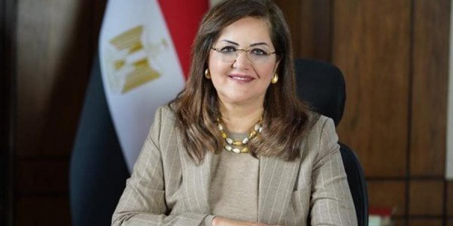 وزيرة التخطيط: نستهدف 800 مليار جنيه استثمارات عامة في 2024 - مصر النهاردة