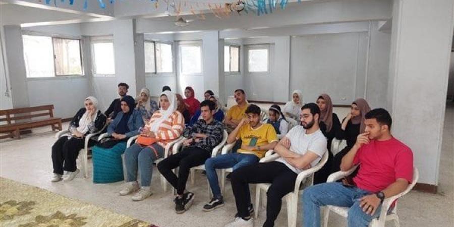 نادي التطوع بالقليوبية يناقش قضية الذكاء الاصطناعي - مصر النهاردة