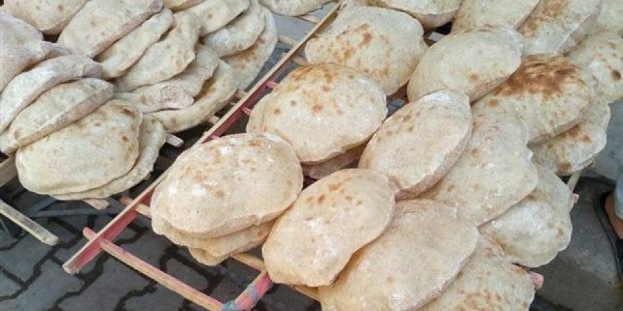 انخفاض جديد في سعر الدقيق مع تطبيق الأسعار الجديدة للخبز السياحي - مصر النهاردة