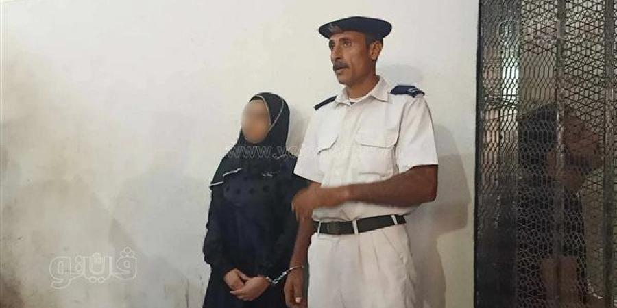 تفاصيل جديدة في اعترافات المتهمة بقتل طفلة الستاموني أمام جنايات المنصورة - مصر النهاردة